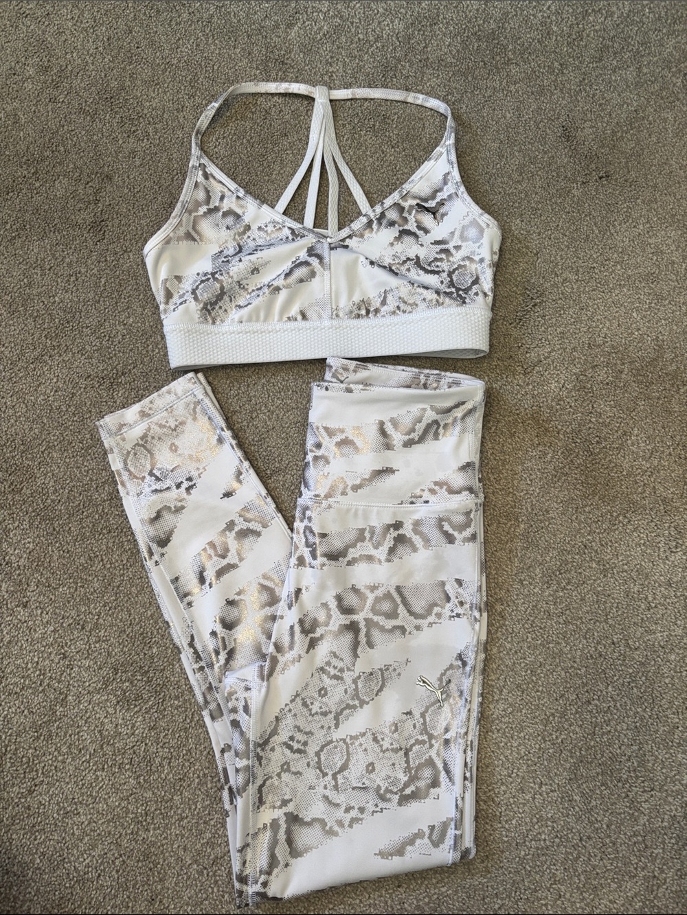 Puma white & silver snakeskin set